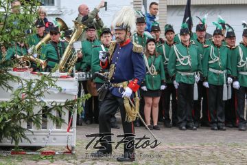 2019-06-08_13-05-00_179