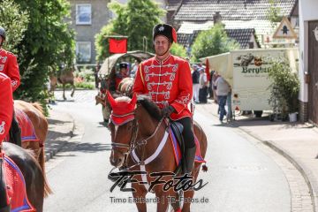 2019-06-08_16-30-00_179-3 2019-06-08_16-30-00_179-3