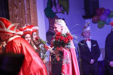 2023-02-04_21-44-00-1057