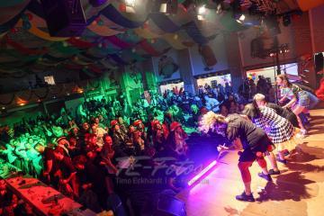 2023-02-04_23-58-08-5251