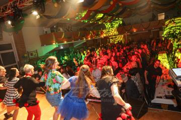 2023-02-04_23-59-42-5356