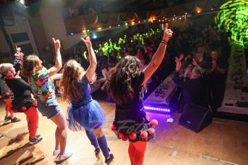 2023-02-05_00-00-03-5408