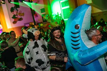 2023-02-05_00-26-23-7137