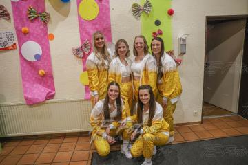 2023-02-18_00-18-43-10761