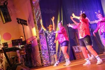 2023-02-18_00-28-00-11221