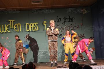 2023-02-18_00-32-25-11546