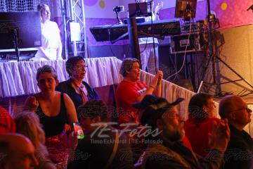 2023-02-18_00-36-54-11922