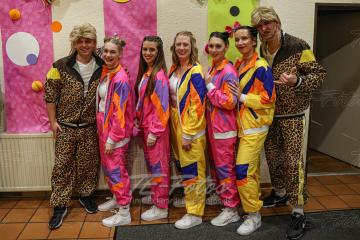 2023-02-18_00-39-32-12001