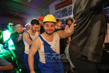 2023-02-18_00-41-51-12238