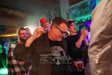 2023-02-18_00-42-29-12326