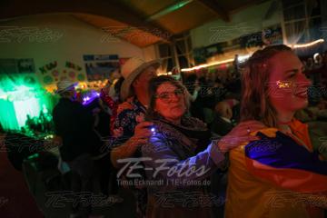 2023-02-18_00-47-07-12621