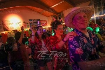 2023-02-18_00-47-09-12624