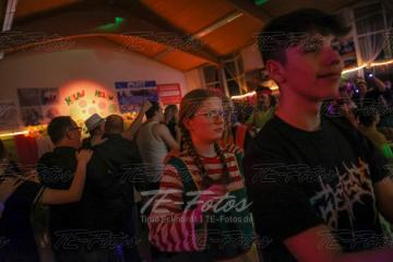 2023-02-18_00-47-23-12656