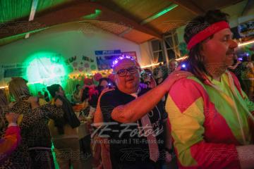 2023-02-18_00-47-32-12671