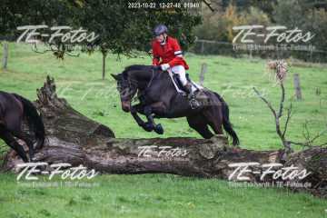 2023-10-22_12-27-48_01949 2023-10-22_12-27-48_01949