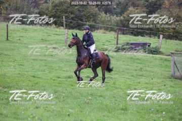 2023-10-22_12-28-09_02076 2023-10-22_12-28-09_02076