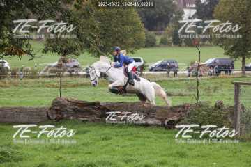 2023-10-22_12-28-46_02216 2023-10-22_12-28-46_02216