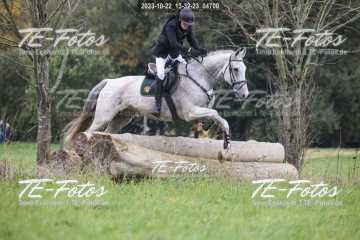 2023-10-22_13-32-23_04700 2023-10-22_13-32-23_04700