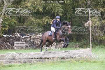 2023-10-22_13-42-02_05587 2023-10-22_13-42-02_05587