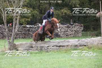 2023-10-22_13-42-25_05633 2023-10-22_13-42-25_05633