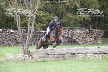 2023-10-22_13-42-35_05700 2023-10-22_13-42-35_05700