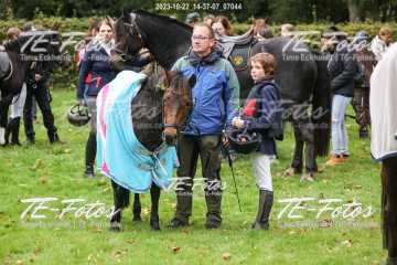 2023-10-22_14-37-07_07044 2023-10-22_14-37-07_07044